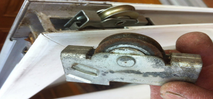 screen door roller repair in West Athens